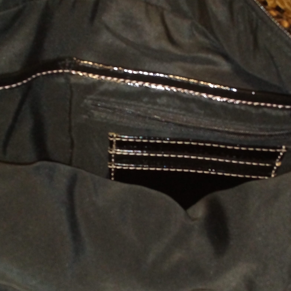 Nine & Co Faux Snakeskin Purse - Picture 5 of 5